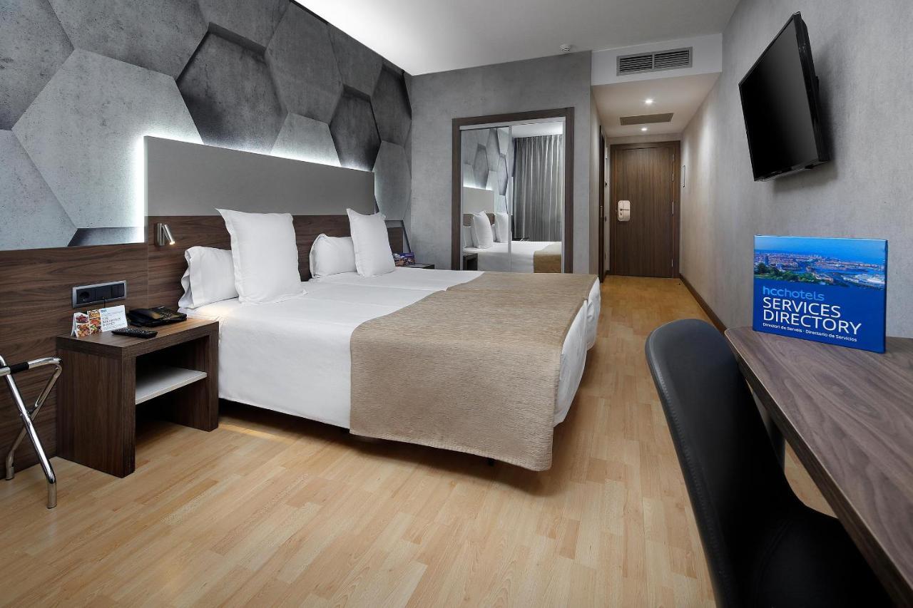 Hotel Hcc Montblanc Barcellona Esterno foto