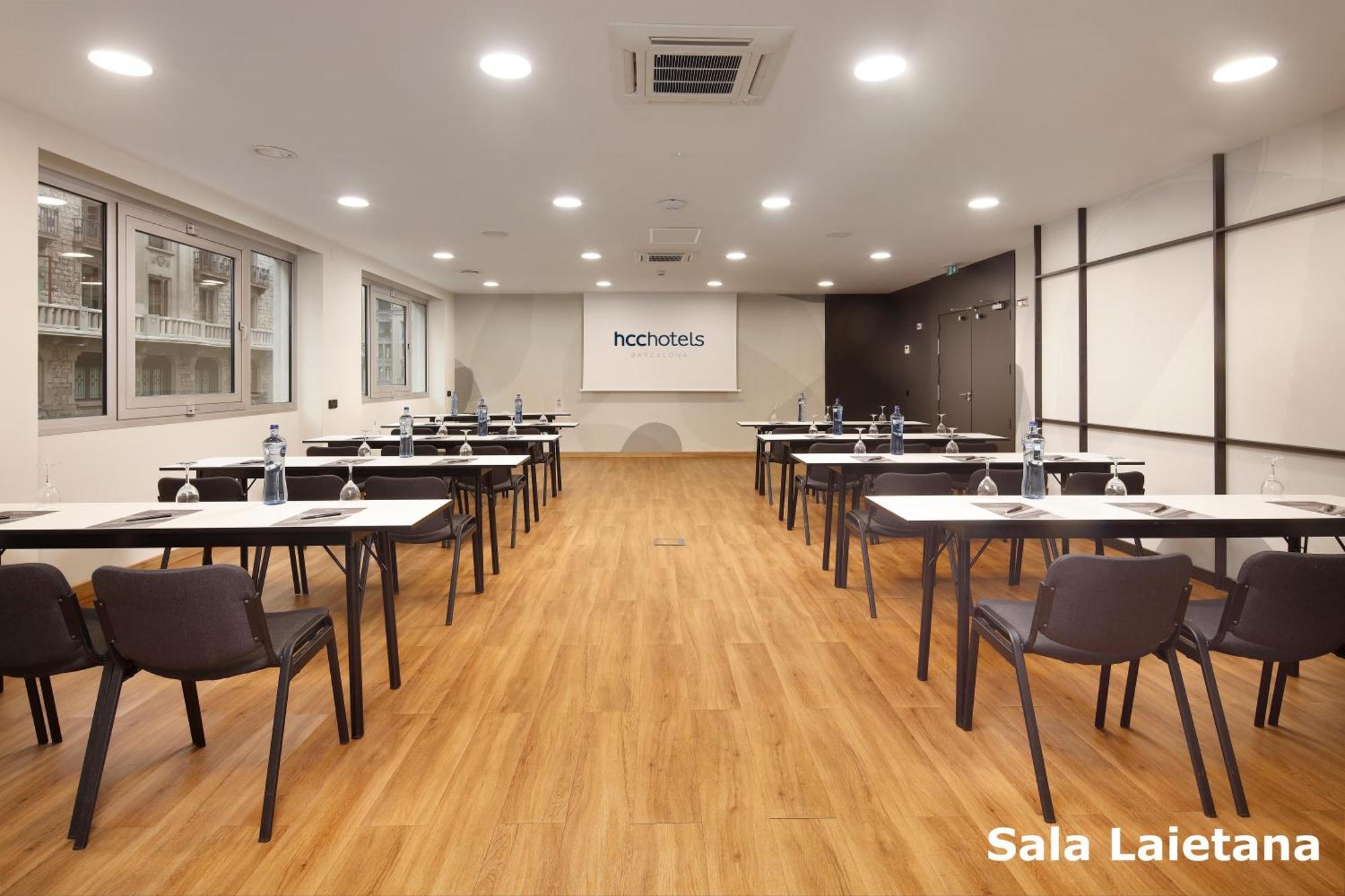 Hotel Hcc Montblanc Barcellona Esterno foto